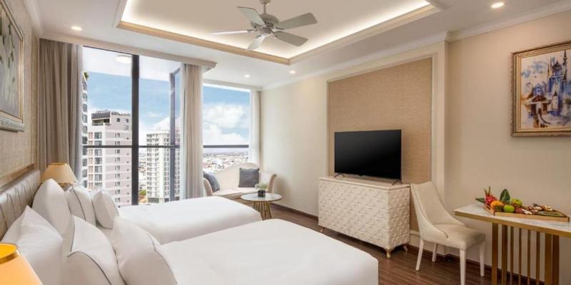 room_eb7f89a9-936a-48bd-994b-352e7f1aea1b