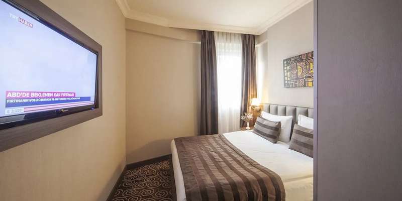 room_a6c97339-5373-465f-9bb4-5397c70b028f
