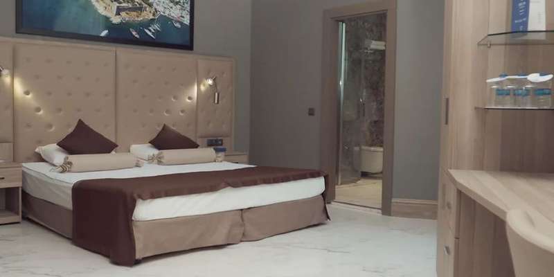 room_ff0d0ec3-71b4-4fdc-8512-85e3407c600a