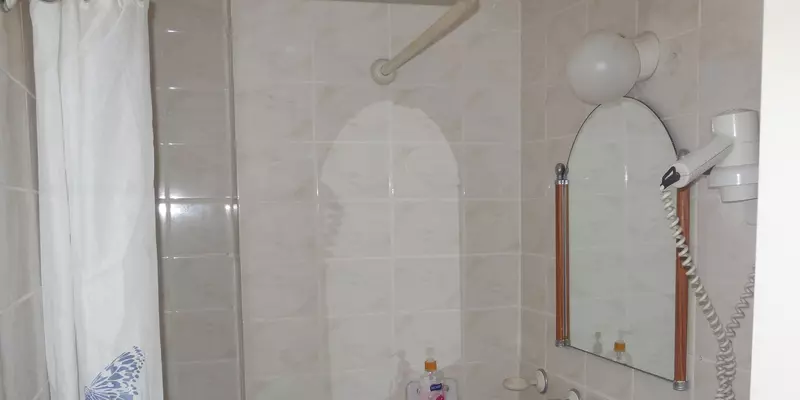room_a88daa14-4f2d-46ad-9168-b6fbc56c3e60.jpg