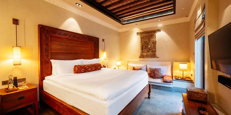 room_edd107d9-768c-40b1-9e39-e3dfd3ce5589