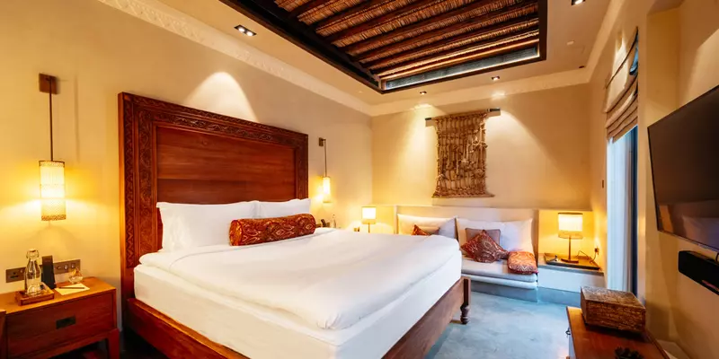 room_edd107d9-768c-40b1-9e39-e3dfd3ce5589