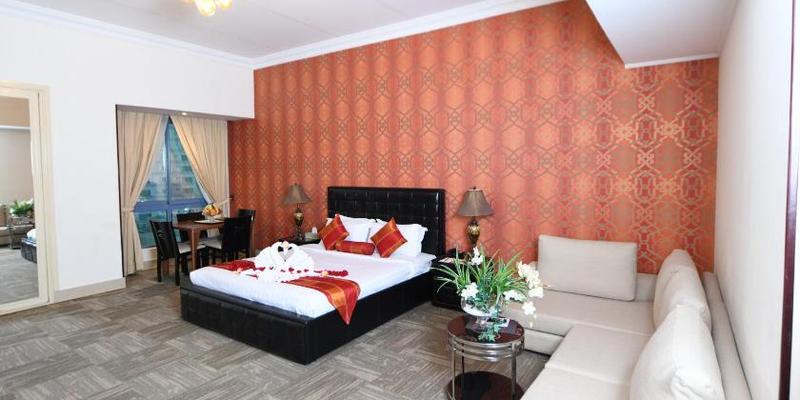 room_ecc3b75a-6d22-4055-8fae-2fa7e4304b85.jpg