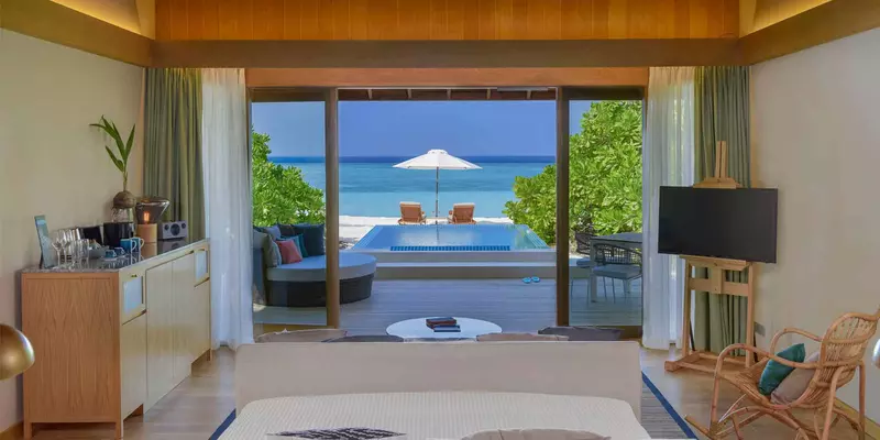 room_9ad52a2d-2061-4e57-8f38-a4bee4972f36