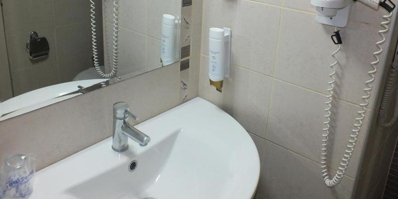 room_bea5817b-1a0d-4a5b-bbaa-394e81485165.jpg