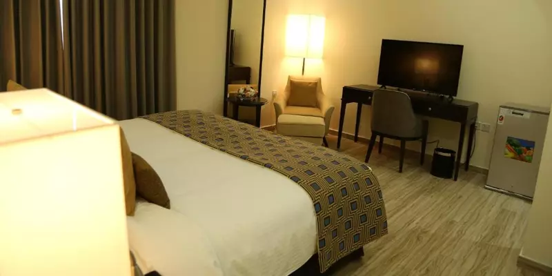 room_58e8ff79-7c47-493c-858a-c753506f4334.jpg