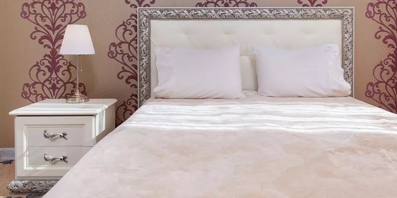 room_a7e0a5f0-26e6-48ec-af5c-e69b1eedade2.jpg