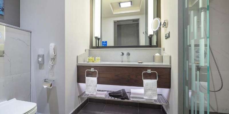 room_ceb15b10-d6a6-49ef-899d-1f686ab84db2.jpg