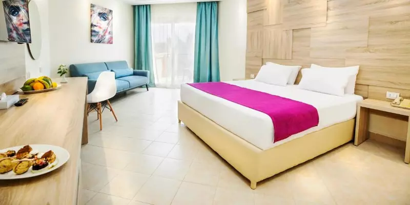 room_e9f19a39-5b3e-40eb-b23c-476667468fc1