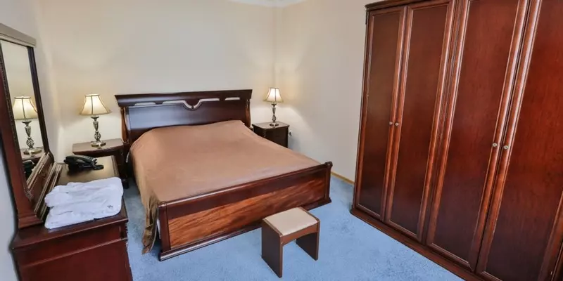 room_661e1c3d-bc8e-4f70-8ddb-c101709ada99.jpg