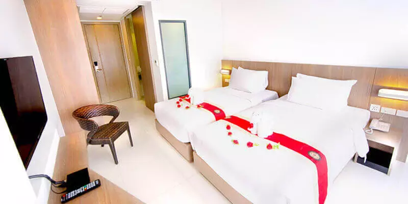 room_3f3ae02f-73b7-4090-83db-80d016f59a1b