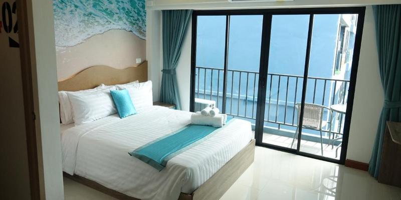 room_670d57d2-2257-4024-adef-48f278988cbf