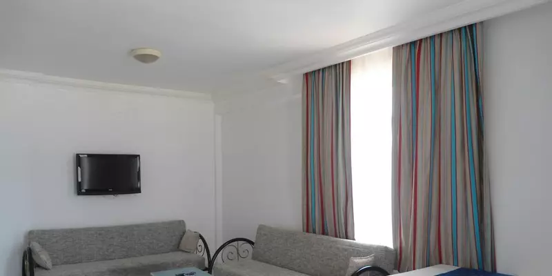 room_c871d3d9-1c71-43d0-a74c-5163af76c48c