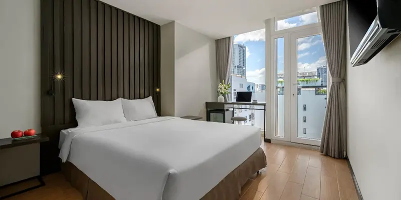 room_09d4c9ba-f469-482e-9945-274278aaeea3