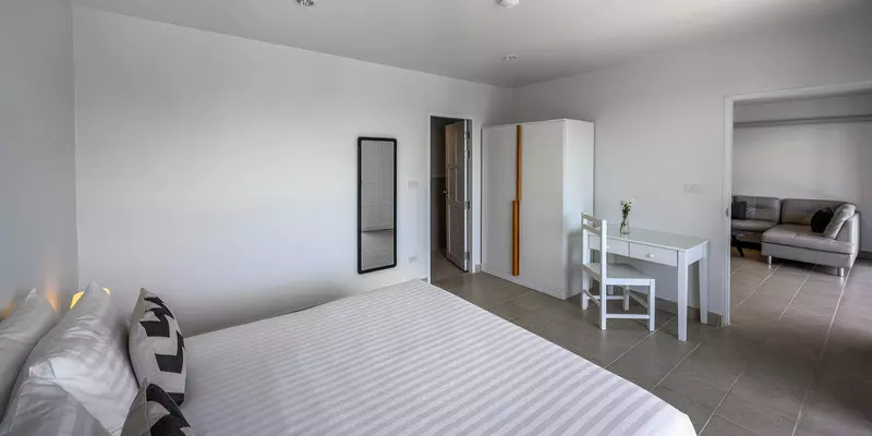 room_334064bd-b027-4fcf-ac88-e2547faec20e
