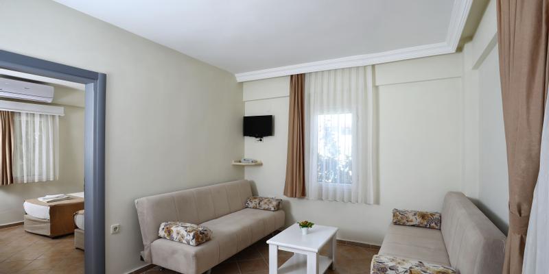 room_b1d20a01-cfd8-4a0e-a2b5-024454d3b53d