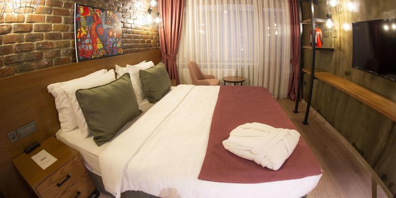 room_7dfa5a76-fff2-453d-b437-b6dc9188a4e2.jpg