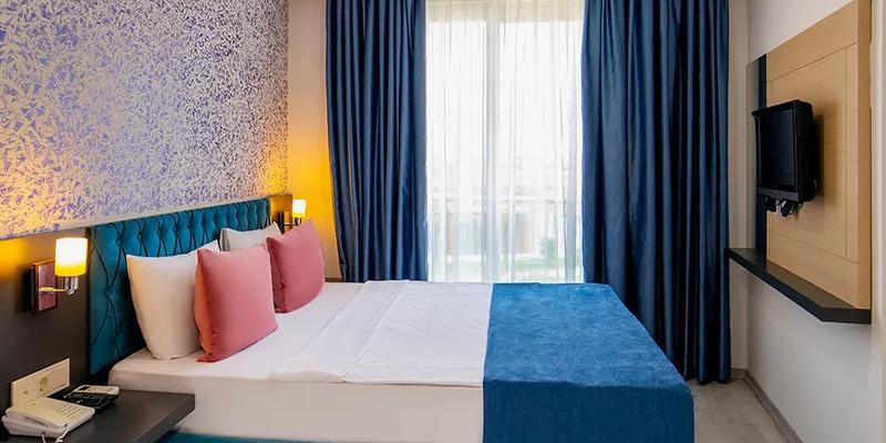 room_12d7c40f-eb8b-4aea-9e53-8755ffdca6e1