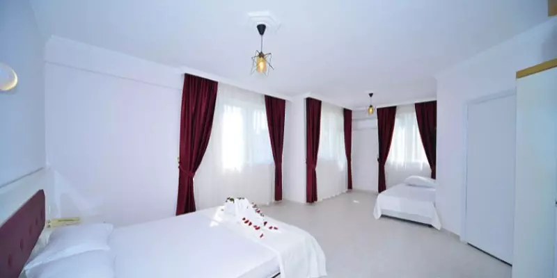 room_dcb21d55-5226-4283-abb4-235b853143f1