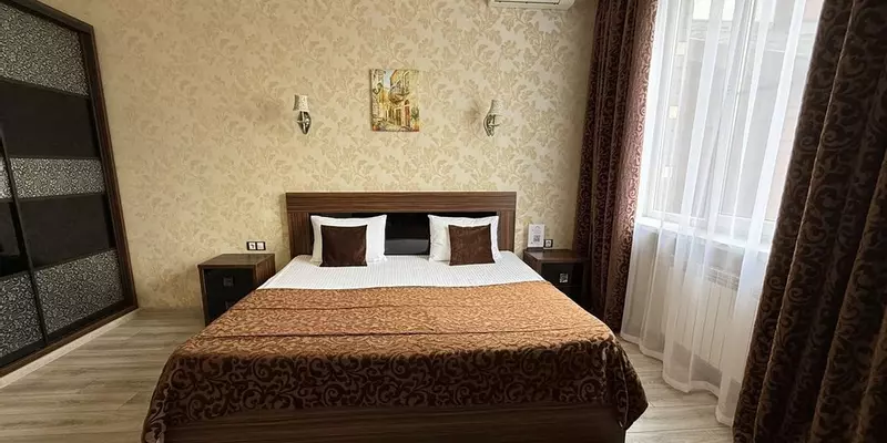 room_12b3ebcc-8b35-4b26-b9ad-4e9cdaf2a762.jpg
