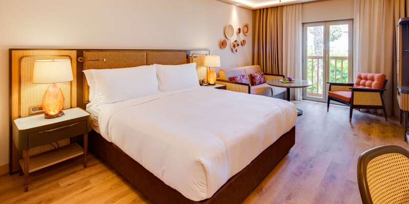 room_184f5566-3993-4c5b-973c-358259799b01