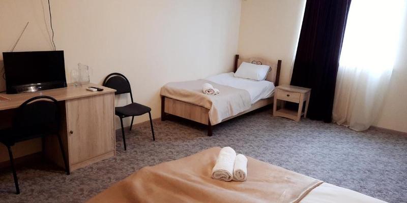 room_e479e10b-a75d-4545-a1b8-5ded3d4ccfc9