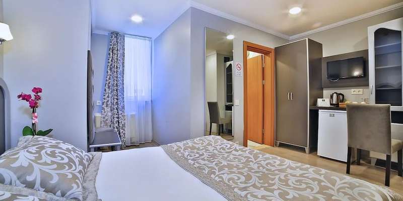 room_5bc0fca5-7e4f-4223-ab6c-e1bed92e6d7b.jpg