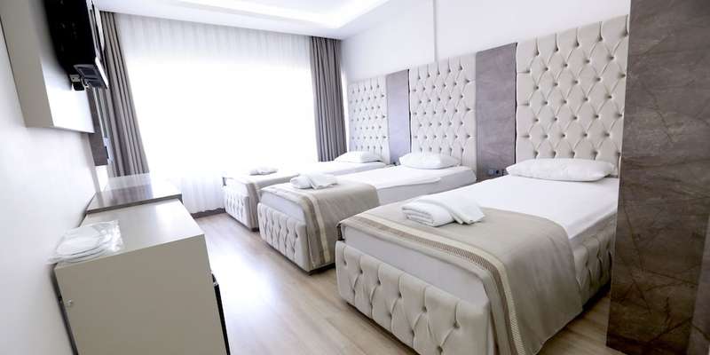 room_a98a589d-d0fd-45a0-8344-3fc8efe305b1.jpg