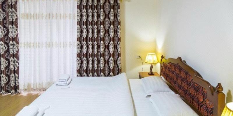 room_9422ba7b-e04b-4240-9470-ce63724474b3.jpg