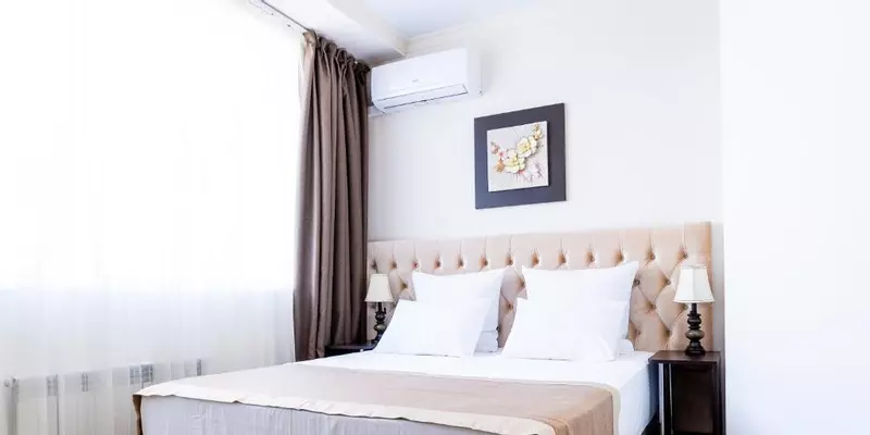 room_e4263d14-e4e9-4bdc-be29-ab07f60c637d.jpg