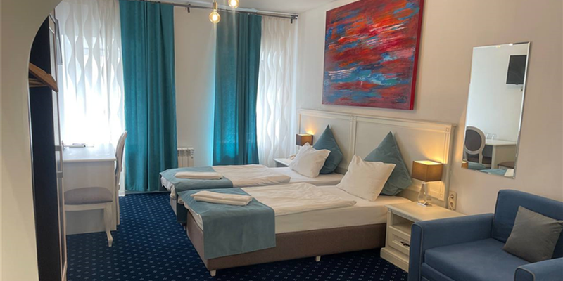 room_6a390d44-9f5f-4689-9d48-a69e5c67379d.jpg