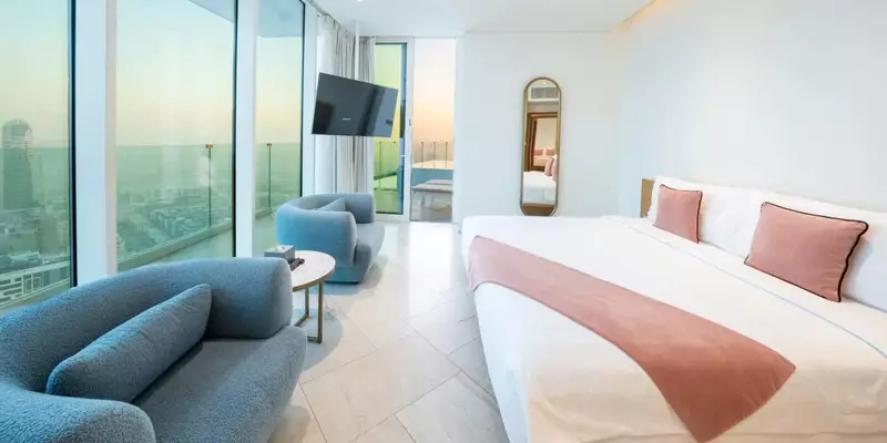 room_5c2c8f14-9f38-4f96-8b37-978c5adc299b