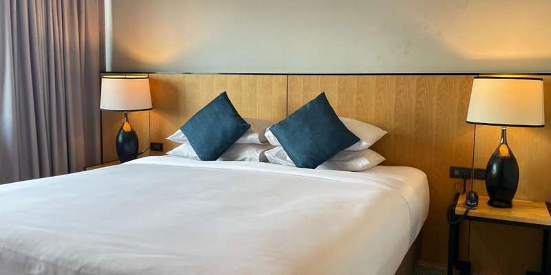 room_594278b2-9ff4-460e-9d4a-faf3fe2d8258.jpg