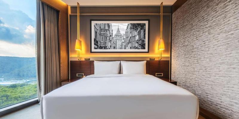 room_cbb360ec-1e5d-470c-abba-62c5e2c76204.jpg