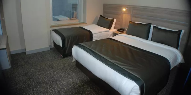 room_487de38e-595f-4ec3-8c06-2b377a05c6b3.jpg