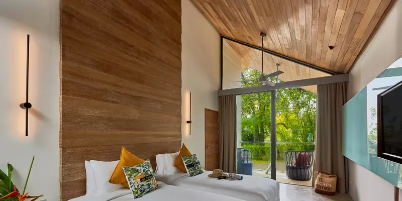 room_ff166a2c-ab4b-4dfb-8385-244d8db98248