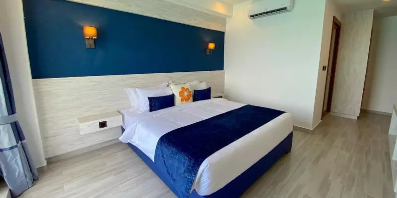 room_cb05a2ec-b157-4e26-bd6e-b7887f8d9f53.jpg