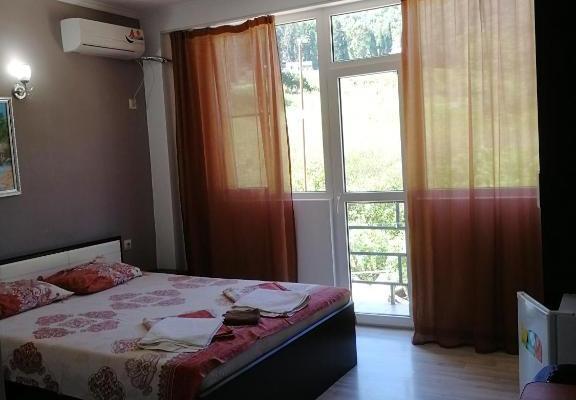 room_7ee12ef6-61e5-4fca-b0f4-bb0f7bab2799.jpg