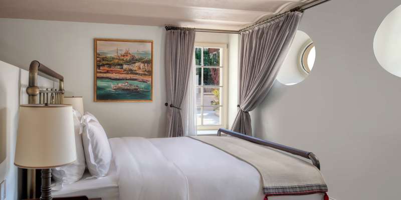 room_83926a9d-1946-4436-9f44-5e4406cd0ffd