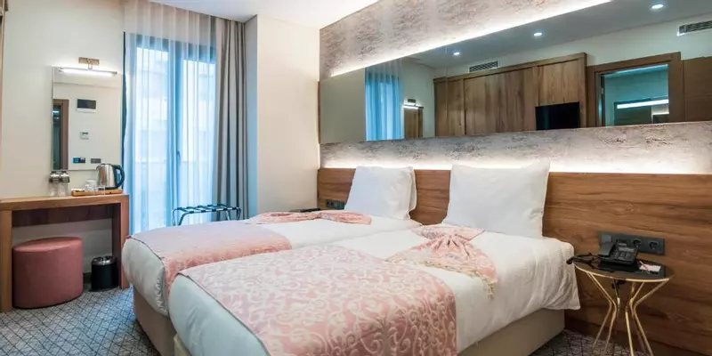 room_0d4535b0-42c9-467d-b3d5-911123db8628.jpg