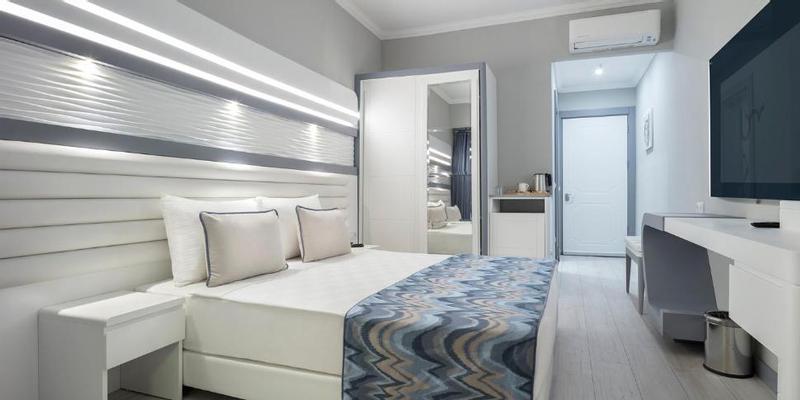 room_1e2e11aa-47fb-4380-9b01-4e1a3cc19013