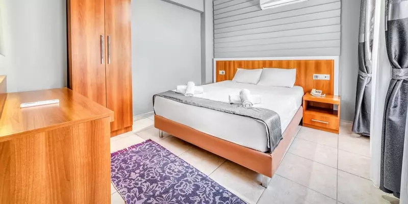room_79f26099-e780-4fc5-8db4-c042bf16d38b