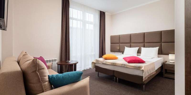 room_a92da982-3bd1-4213-8089-f33a764bc97c.jpg