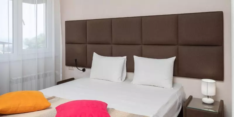 room_c2a3d2e1-7488-4ef9-b7bf-254d2ac2b899.jpg
