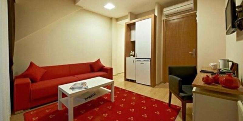room_cf4b205f-c095-49e6-baba-a9900fc6ffd9.jpg