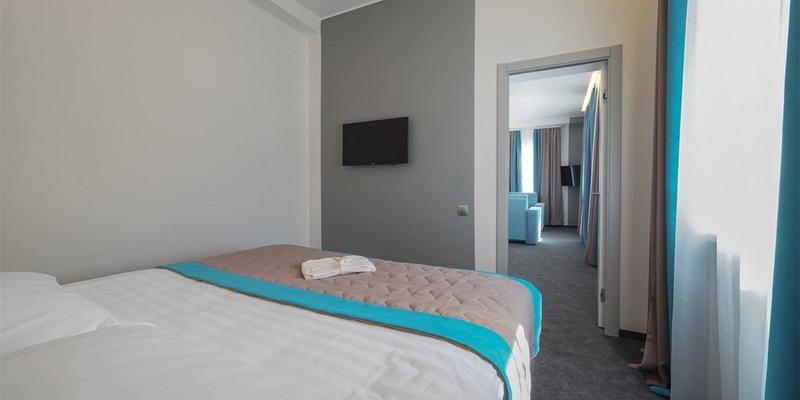 room_12f73caa-77b3-447b-9e1b-3d2673e07d43.jpg