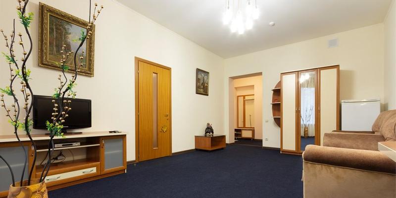 room_796fc268-da9f-4494-98d1-e2ee0e9cfde4.jpg