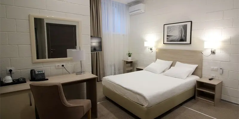 room_16388690-5440-40af-8e44-bf7808b978f5.jpg
