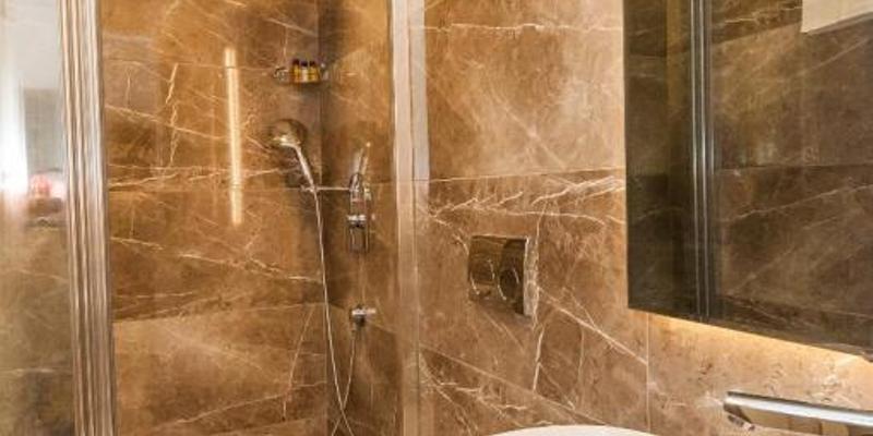 room_23adb261-1f04-4246-86d7-cc68b024da97.jpg