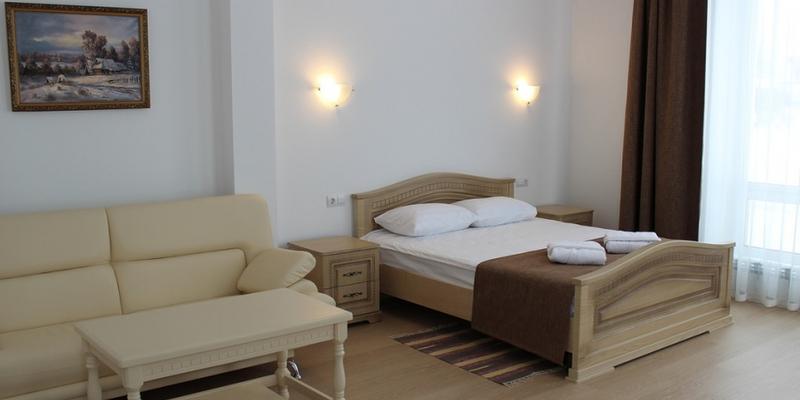 room_7cab5dde-bdb0-4c34-b410-4deed99e2cd6